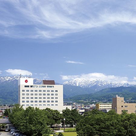 Hotel Granmirage Uozu Exterior photo